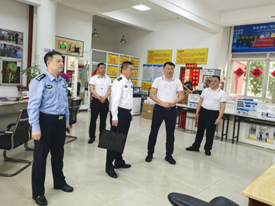 熱烈歡迎龍華區(qū)公安分局領導到我司視察指導工作